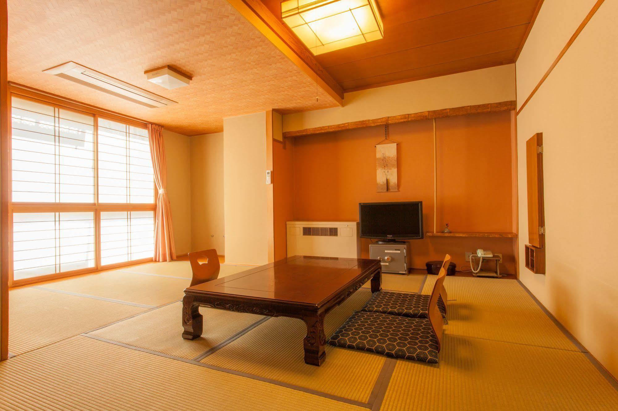 Okudaya Happoen Hotel Gero Exterior photo
